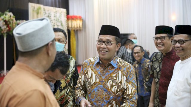 Danny Pomnato Himpun Keluarga Turatea Bersama Membangun Makassar.