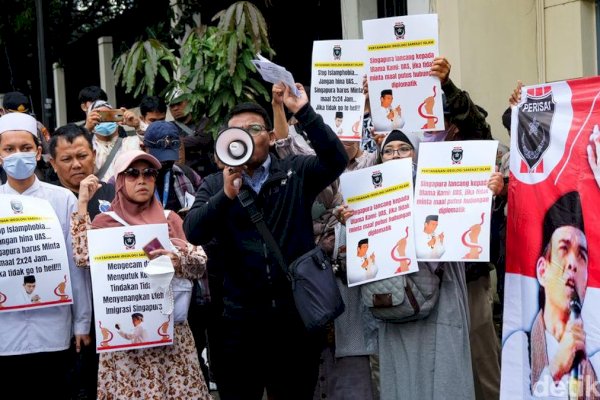 Tolak Minta Maaf ke UAS, Singapura: Remaja 17 Tahun jadi Korban Ceramah Somad, yang Meyakini Bom Bunuh Diri itu Jihad