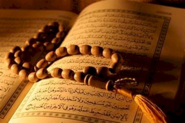 Hebat, Mahasiswi asal Indonesia Juara Pertama Tahfiz Quran di Mesir
