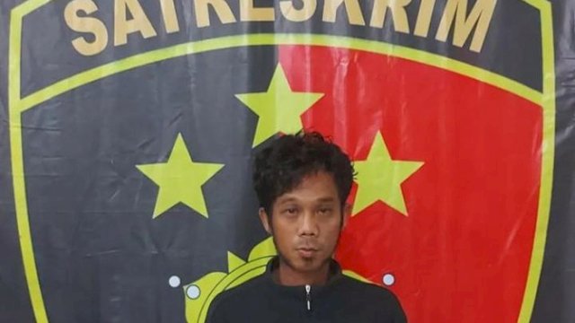 Ini Ayah yang banting anaknya hingga tewas.(F-INT)