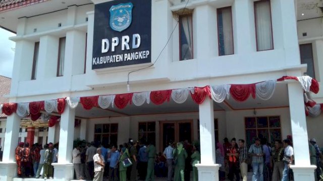 Catat! Disetujui DPRD, Pangkep Saat Ini Punya Perda Perlindungan Hukum Bagi Masyarakat Miskin