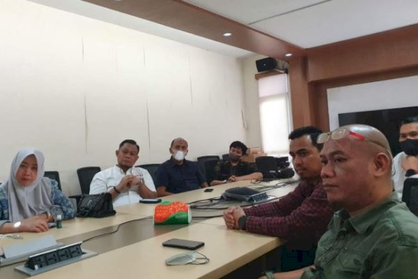 Pemkot Makassar Kunjungi Kantor BIG di Cibinong