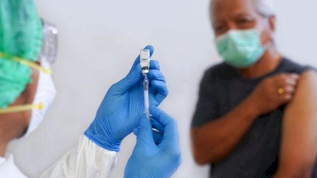 Percepat Vaksinasi Lansia, Disdukcapil Koordinasi dengan Dinkes Makassar