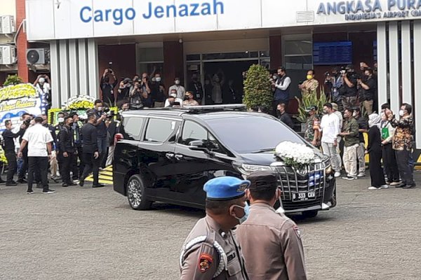 Jenazah Eril Putra Ridwan Kamil Tiba di Indonesia, Tempuh Perjalanan 17 Jam dari Swiss