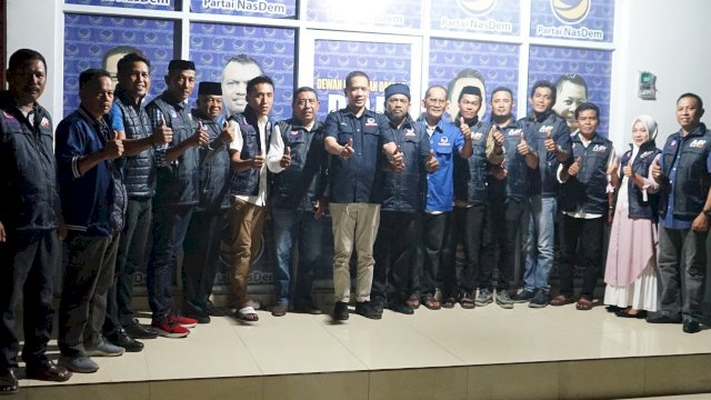 Belasan Tokoh Penting Gabung NasDem Sinjai, Mizar Roem: 2024, Insyaallah Kami Pemenang