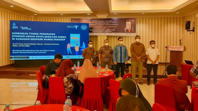 Kemenparekraf Bimbing Industri Hotel di Kawasan Geopark Maros