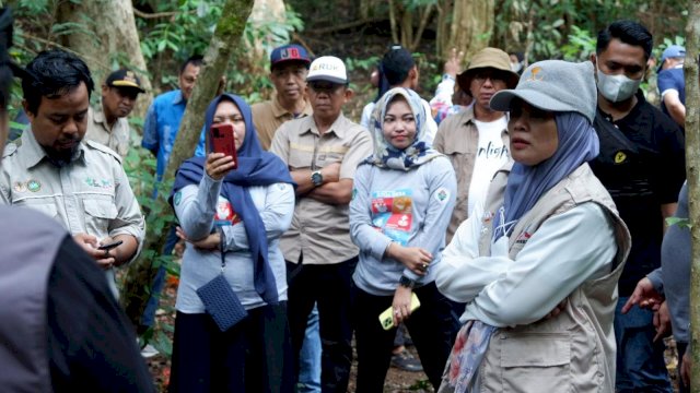 Suhartina Bohari Turun Langsung Tinjau Geosite di 4 Kecamatan.