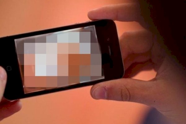 Polisi Tangkap Selebgram Makassar Gegara Pamer Pakaian Dalam Sambil Berkendara