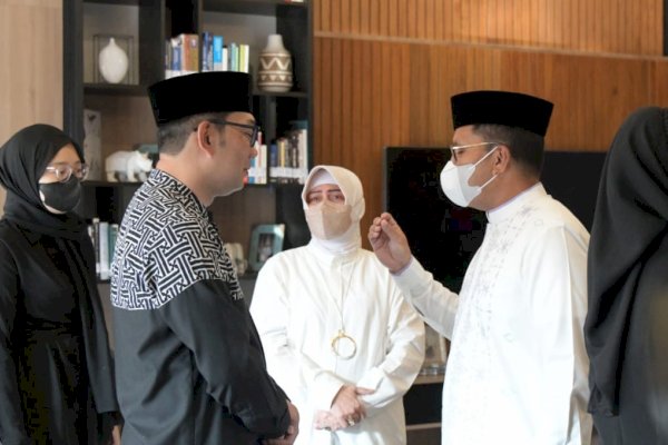 Ridwan Kamil Berduka, Danny Pomanto dan Keluarga ke Bandung : Mari Doakan Eril