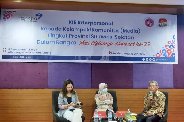 BKKBN Sulsel Laksanakan KIE Interpersonal Kepada Media