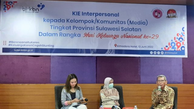BKKBN Sulsel Laksanakan KIE Interpersonal Kepada Media