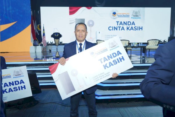 Senangnya Rombongan NasDem Sulsel Dapat Hadiah dari DPP Jelang Penutupan Rakenas