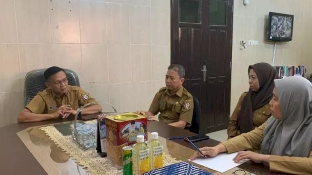 Bappeda Makassar Awali Kegiatan Kantor dengan Rapat Koordinasi.