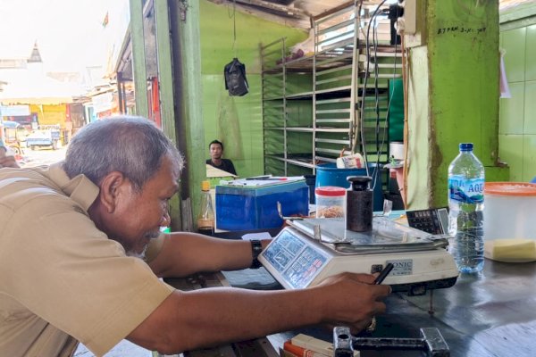 Biaya Perbaikan UTTP Pedagang, Ini Penjelasan Kepala UPT Metrologi Legal Disdag Makassar Jamaluddin