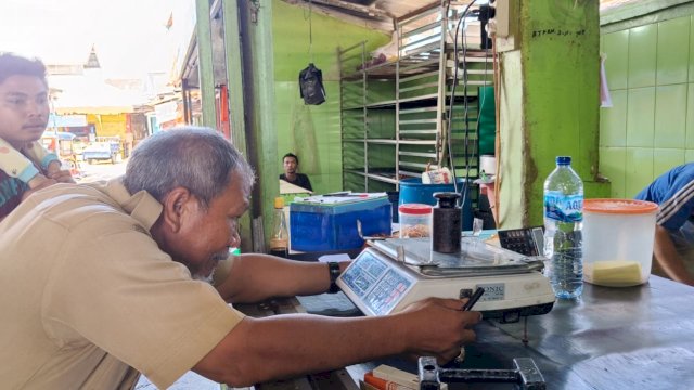 Biaya Perbaikan UTTP Pedagang, Ini Penjelasan Kepala UPT Metrologi Legal Disdag Makassar Jamaluddin