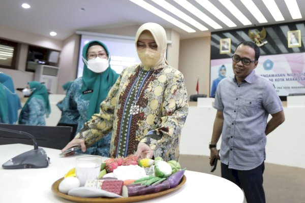 Pelatihan Pengawasan Nilai Gizi Pada Kader PKK se Kota Makassar