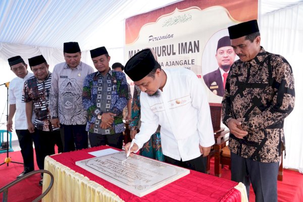 Dapat Kucuran Hibah Rp 400 juta, Masjid Nurul Iman di Bone Diresmikan Gubernur Sulsel