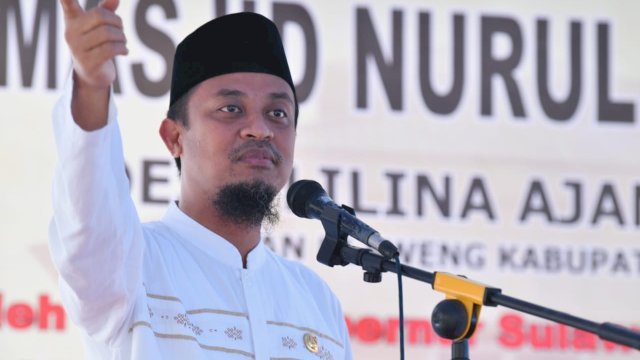 Tingkatkan UMKM di Sulsel, Gubernur Andi Sudirman dapat Penghargaan &ldquo;Merdeka Award&rdquo;