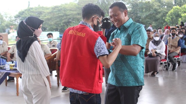 Bupati Syamsari Terima 329 Mahasiswa KKN Tematik Gelombang 108 Unhas di Takalar.
