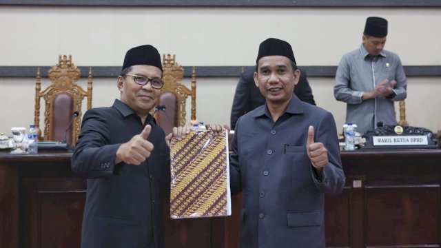 Walikota Danny-Ketua DPRD Rudianto Lallo.