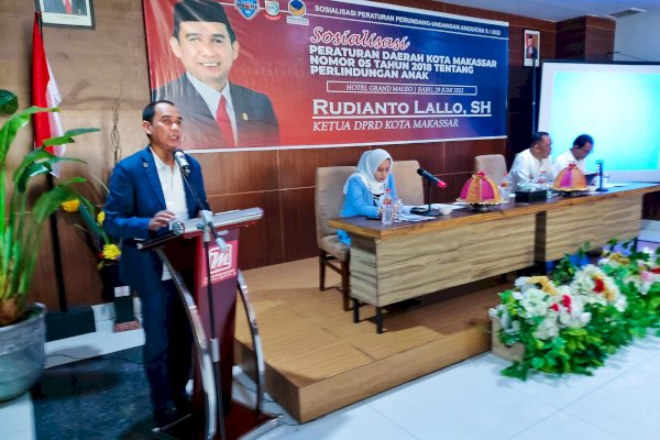 Dihadapan Ibu-ibu, Rudianto Lallo Ingatkan Program Pemerintah &#8220;Jaga Anak Ta&#8221;