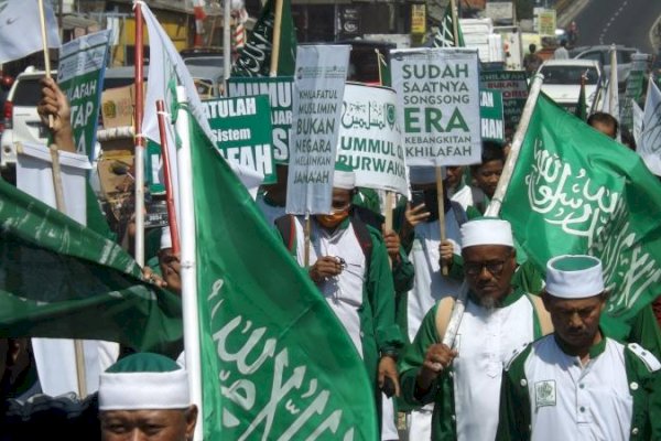 Menkopolhukam Mahfud MD: Kalau Terbukti Bahayakan Ideologi Negara, Khilafatul Muslimin Kita Sikat