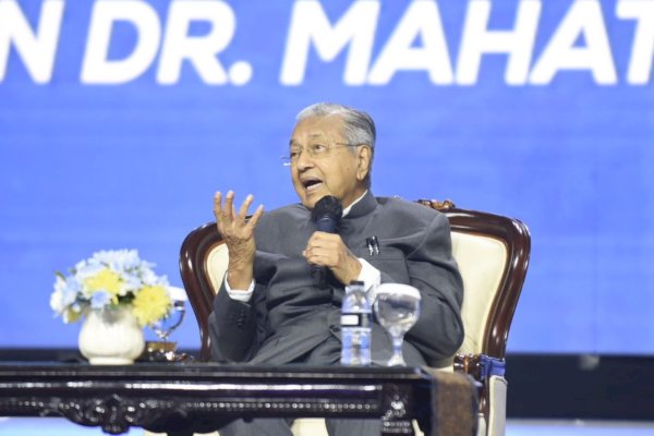 Mahathir Puji Peran Surya Paloh Hadirkan Kepimpinan Nasional