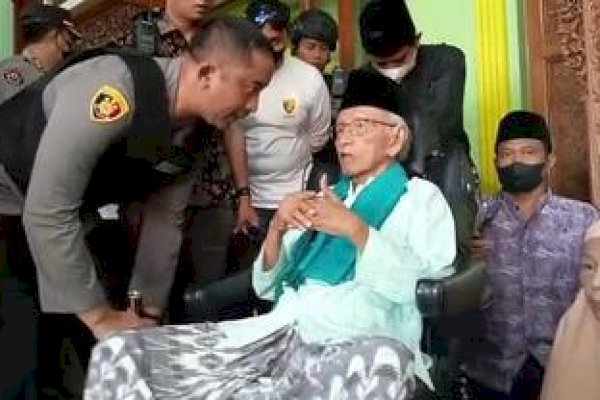 Beredar Video Kiai di Jombang Ayah DPO Pencabulan Berjanji Serahkan Sendiri Anaknya