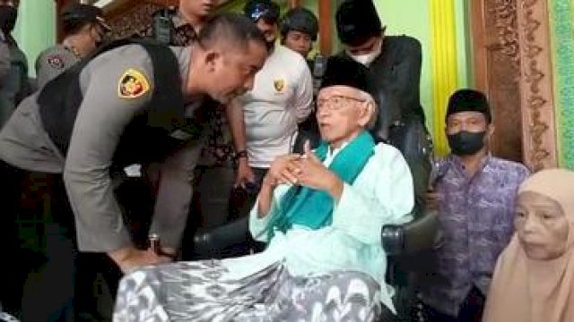 Kiai di Jombang Ayah DPO Pencabulan Berjanji Serahkan Sendiri Anaknya.(F-INT)