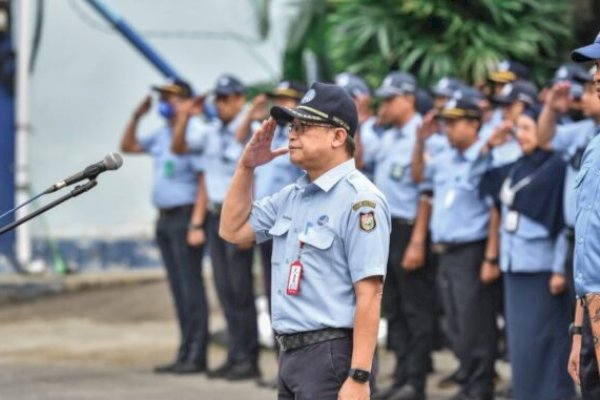 PJ Dirut PDAM Makassar Beni Iskandar Pimpin Apel Pagi Usai Idul Adha: Bekerjalah dengan Ikhlas