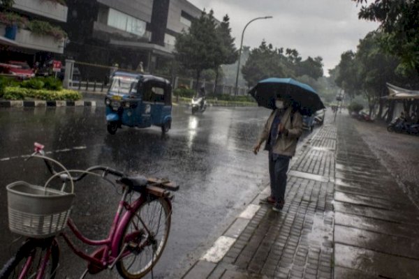 Sebagian Wilayah Jakarta Diguyur Hujan hingga Sore