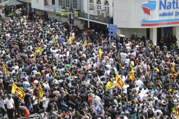 Presiden Gotabaya Rajapaksa Kabur, Sri Lanka Umumkan Keadaan Darurat Nasional-Berlakukan Jam Malam