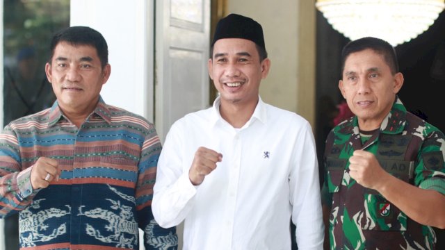 Orang Dekat Prabowo Bareng Pangdam Hasanuddin Datangi Rujab Rudianto Lallo, Makan Siang dan Saling Puji