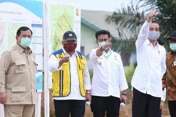 Presiden : Terima Kasih Petani dan Pak Menteri, Pertanian Terus Berproduksi