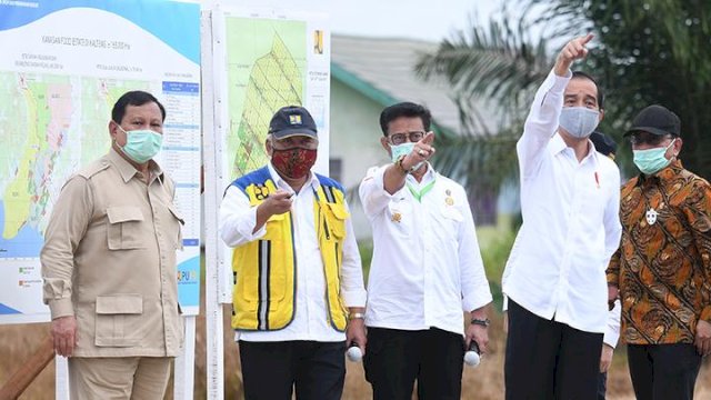 Presiden : Terima Kasih Petani dan Pak Menteri, Pertanian Terus Berproduksi