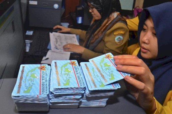 Komisi I DPRD Palopo Minta Dukcapil Maksimalkan Pelayanan ke Masyarakat