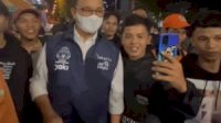 Anies Baswedan ke Dukuh Atas Sambangi &#8220;Citayam Fashion Week&#8221;, Jadi Rebutan Swafoto