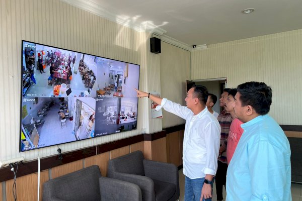 Tingkatkan PAD Makassar, Bapenda Pasang CCTV di Resto dan Rumah Makan