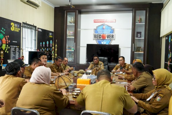 Camat Akbar Yusuf Kumpulkan Lurah Se-Kecamatan Makassar, Bahas Tindak Lanjut Arahan Wali Kota