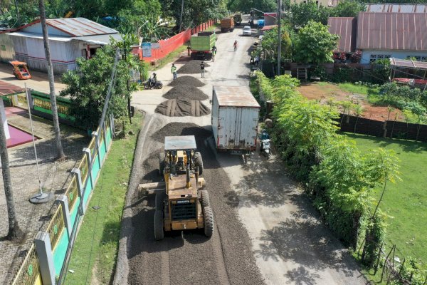 PUTR Sulsel Sebut Progres Perbaikan Ruas Jalan Minasatene Pangkep Sudah 12,95 Persen