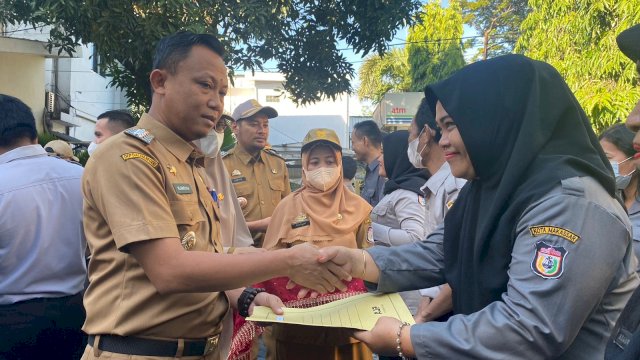 102 Laskar Pelangi Dapat SK, Camat Alamsyah: Ini Adalah Penghargaan Kecamatan Tallo