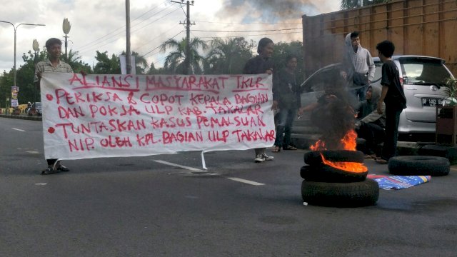 Diduga Atur Tender Proyek, Puluhan Mahasiswa Minta Bupati Takalar Copot Kabag ULP