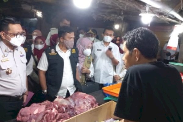 Minim UTTP Ditera di Pasar Terong, Kadisdag Arlin Ariesta: Ini Menjadi Langkah Soialisasi-Edukasi