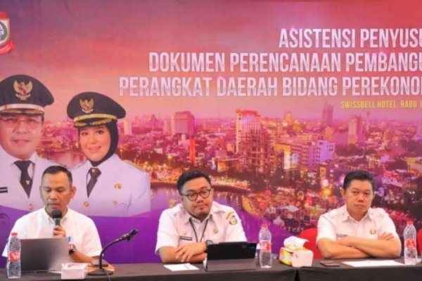 Bappeda Makassar Laksanakan Atensi Penyusunan Dokumen Perencanaan Pembangunan Perangkat Daerah