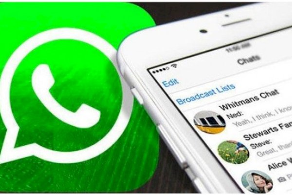 Kemenkominfo Jawab Tudingan Bisa Intip Percakapan di Whatsapp