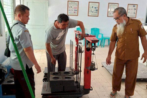 Metrologi Legal Disdag Makassar Konsisten Buka Layanan Tera di Kantor