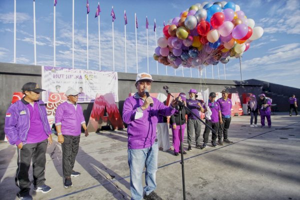 Sekda Kota Makassar Lepas Peserta Jalan Sehat HUT ke – 85 HIKMA