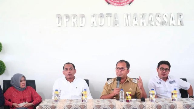 Jumpa pers Wali Kota Makassar dan Pimpinan DPRD Makassar