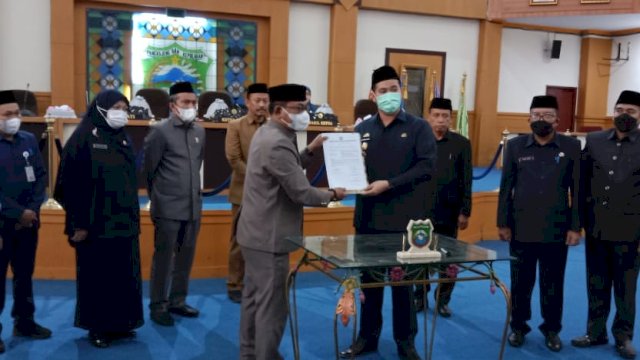 DPRD Pangkep Gelar Rapat Paripurna Tentang Pertanggungjawaban APBD 2021