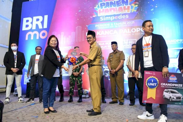 Hadiri Acara  Simpedes BRI, Asisten Palopo: Kebersamaan Ini Kita Harus Jaga